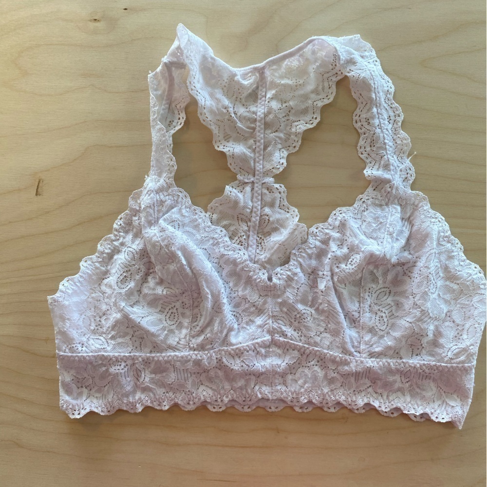 Felina Lingerie Lacy Bra size Medium (DB)
